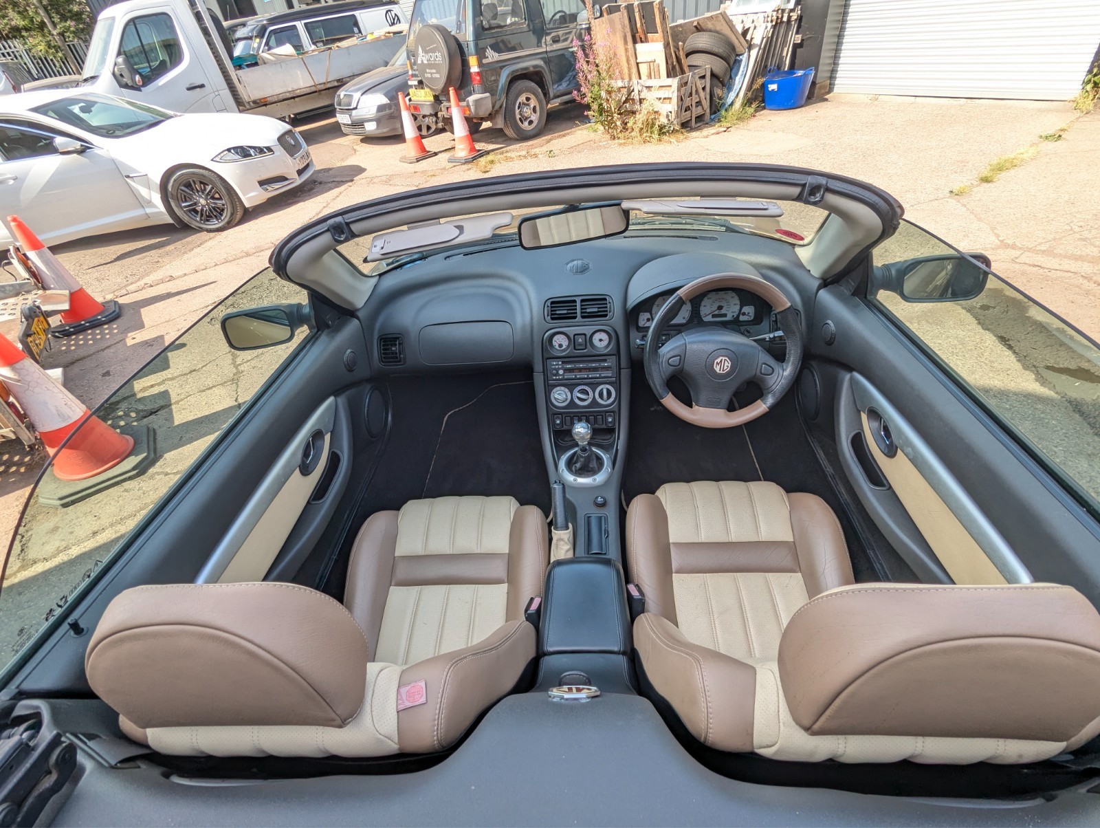 Car photo