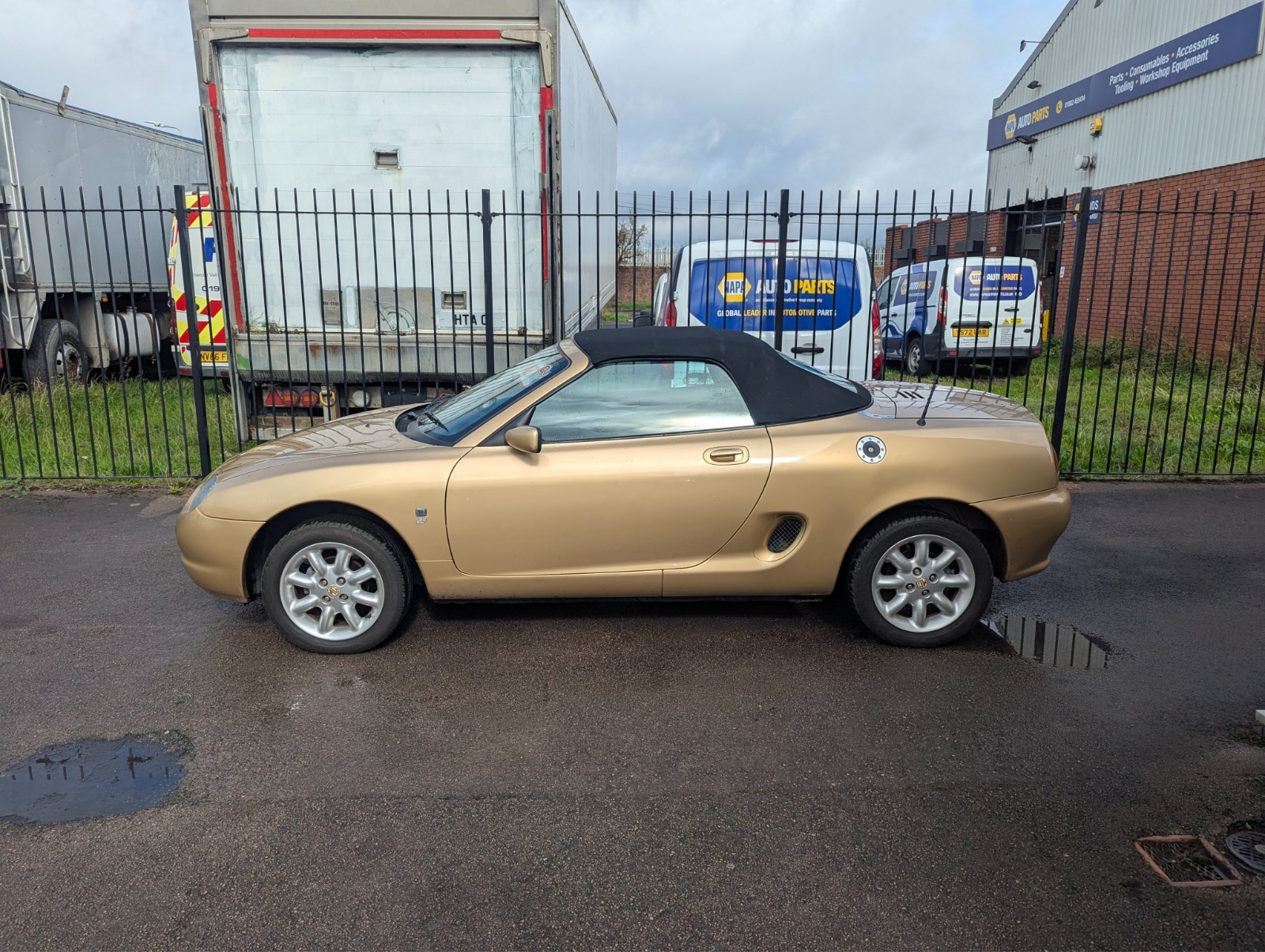 Car photo